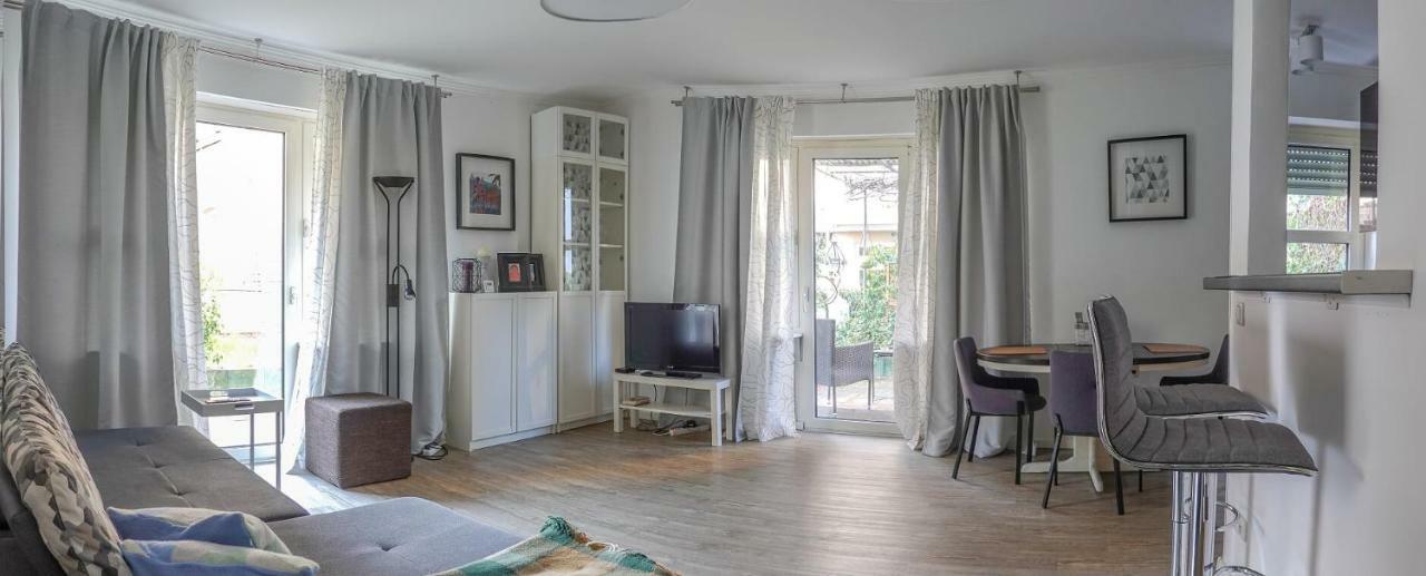 Ruhige Ferienwohnung Mitten In Wiesbaden Eksteriør billede